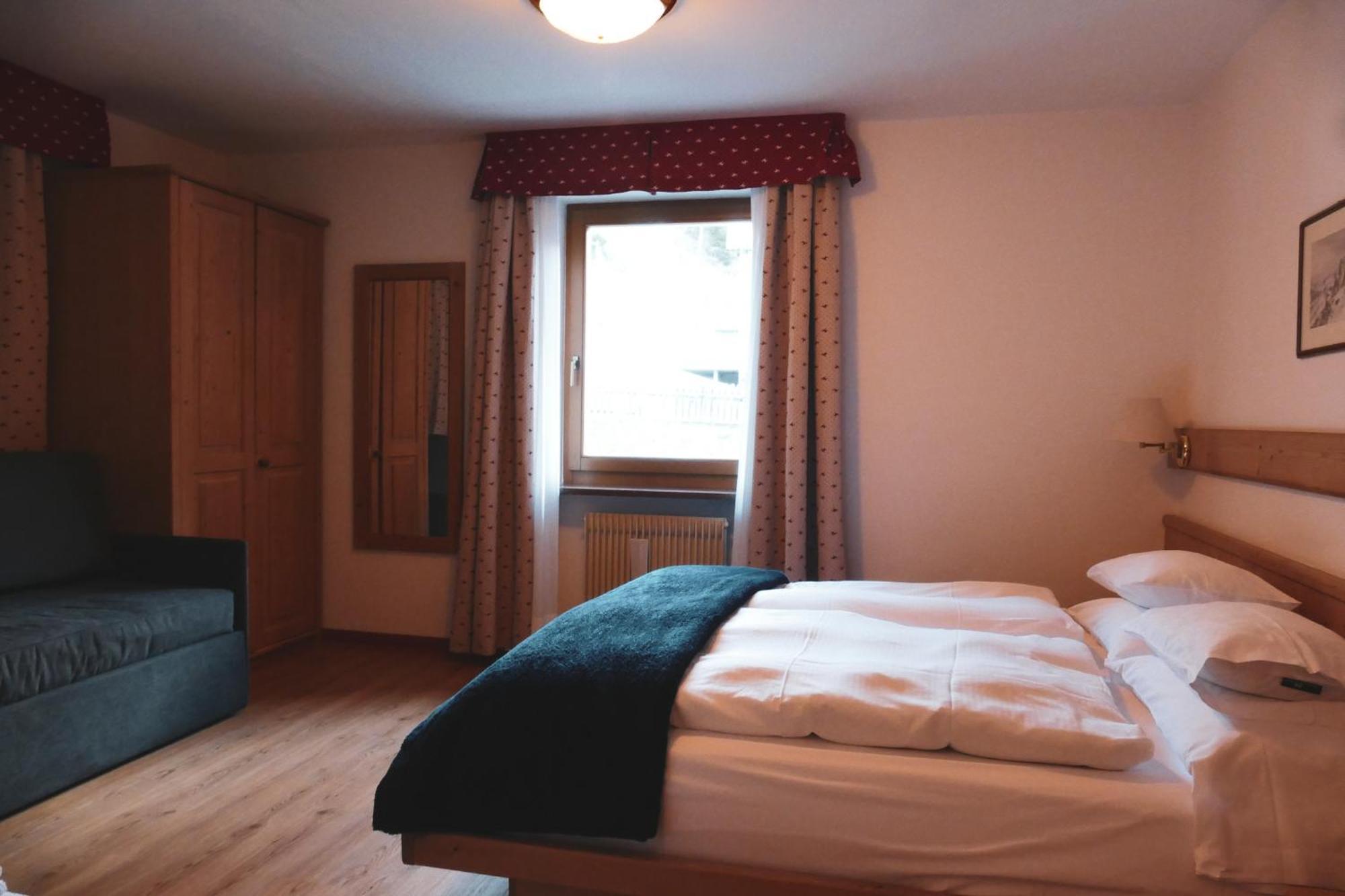Hotel Malga Passerella Moena Buitenkant foto